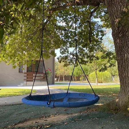 Solomiia בית הארחה